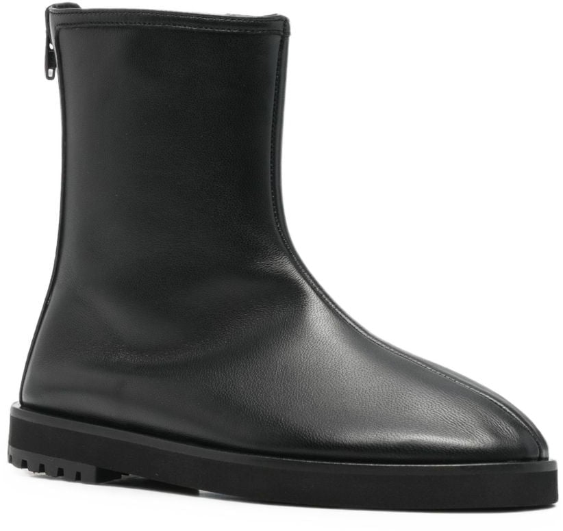 032C Dear Frances Joss Leather Ankle Boots