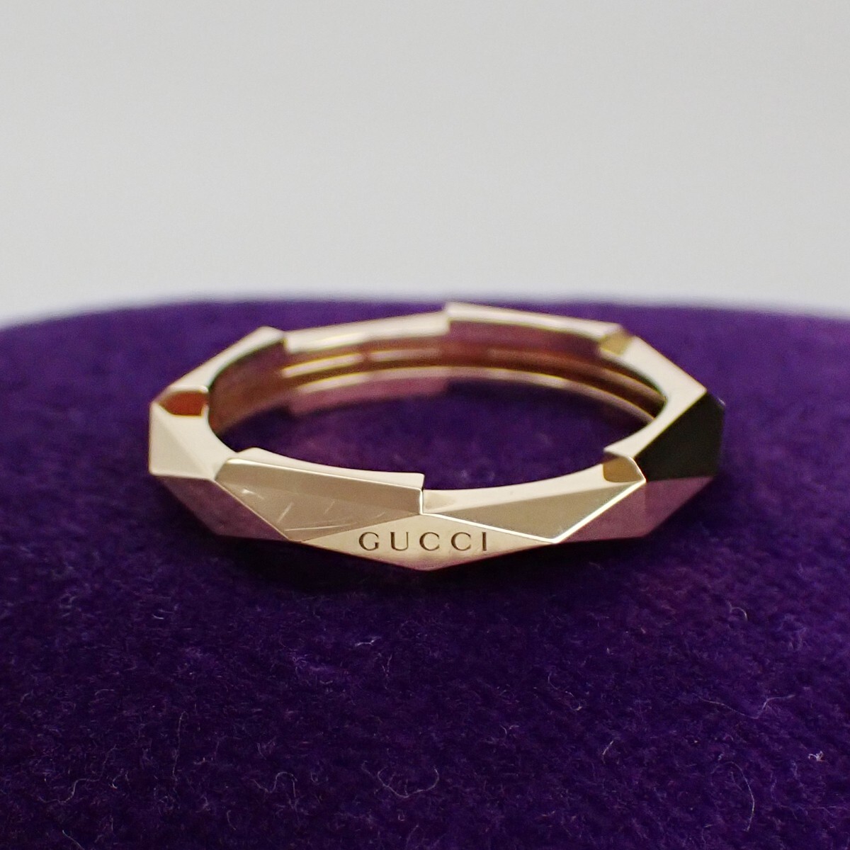 Gucci Link to Love Studded 18K Yellow Gold 4mm