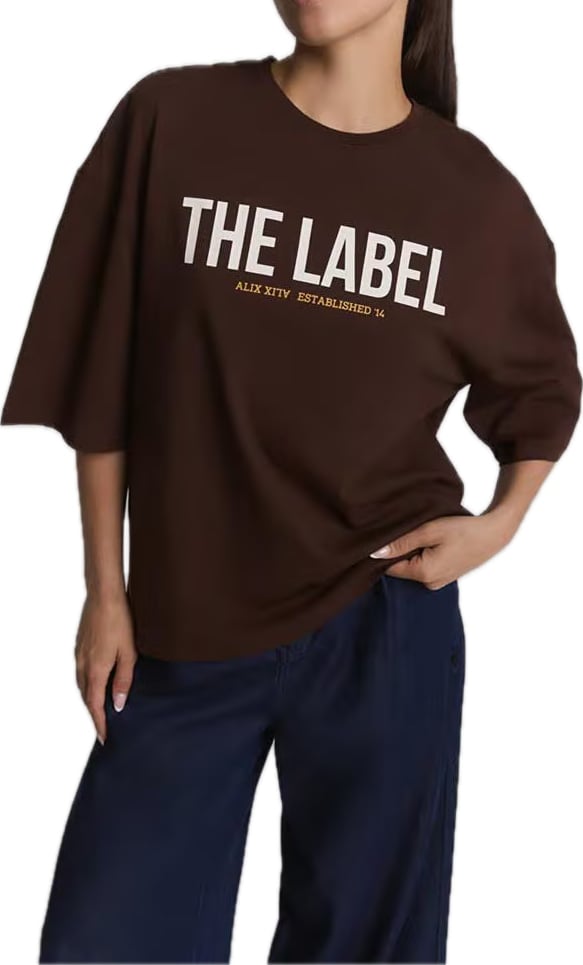bruin shirt witte tekst