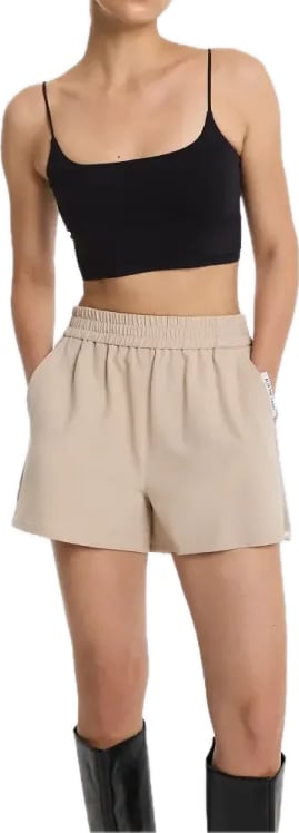 korte broek beige