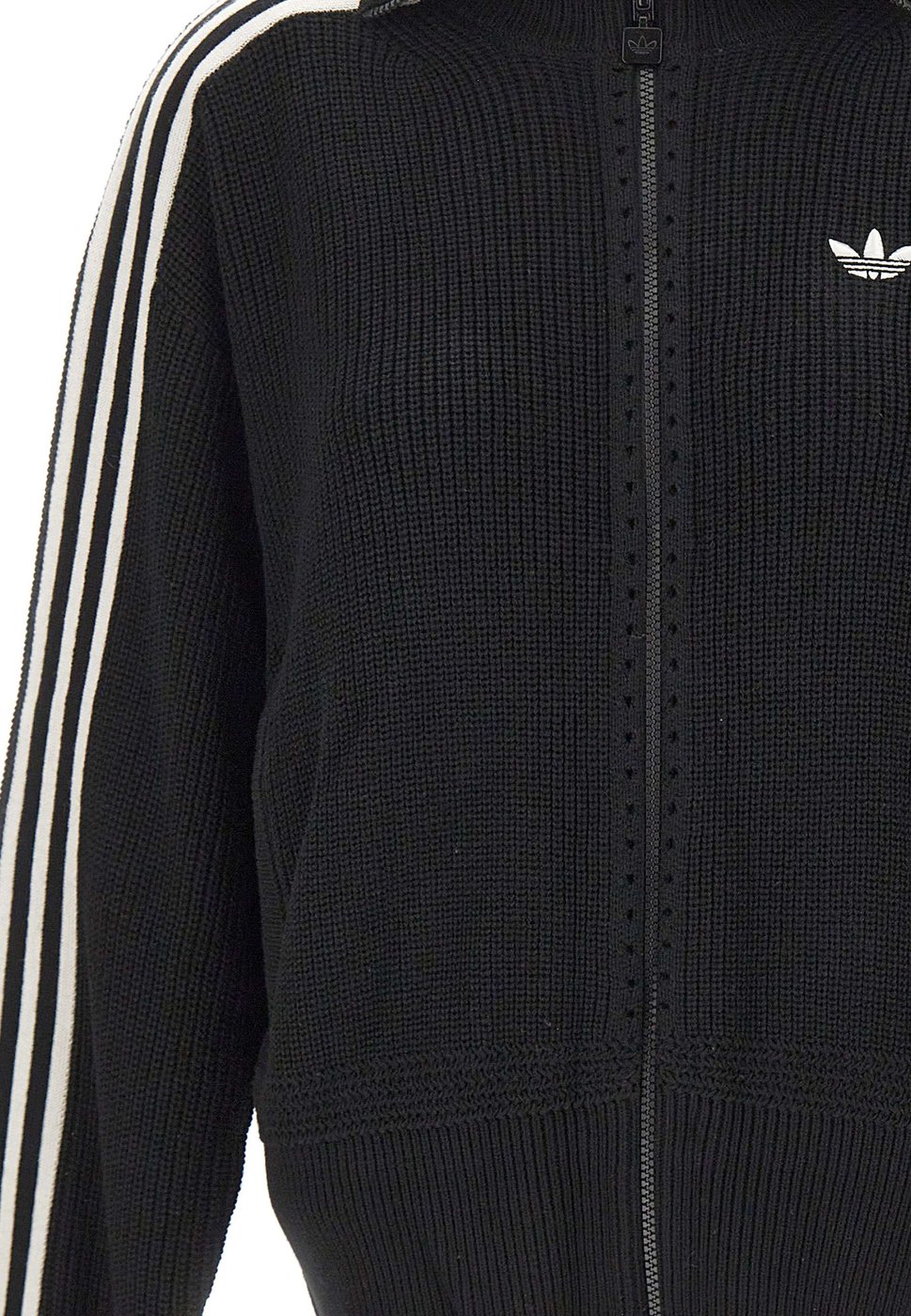 Sweaters Black