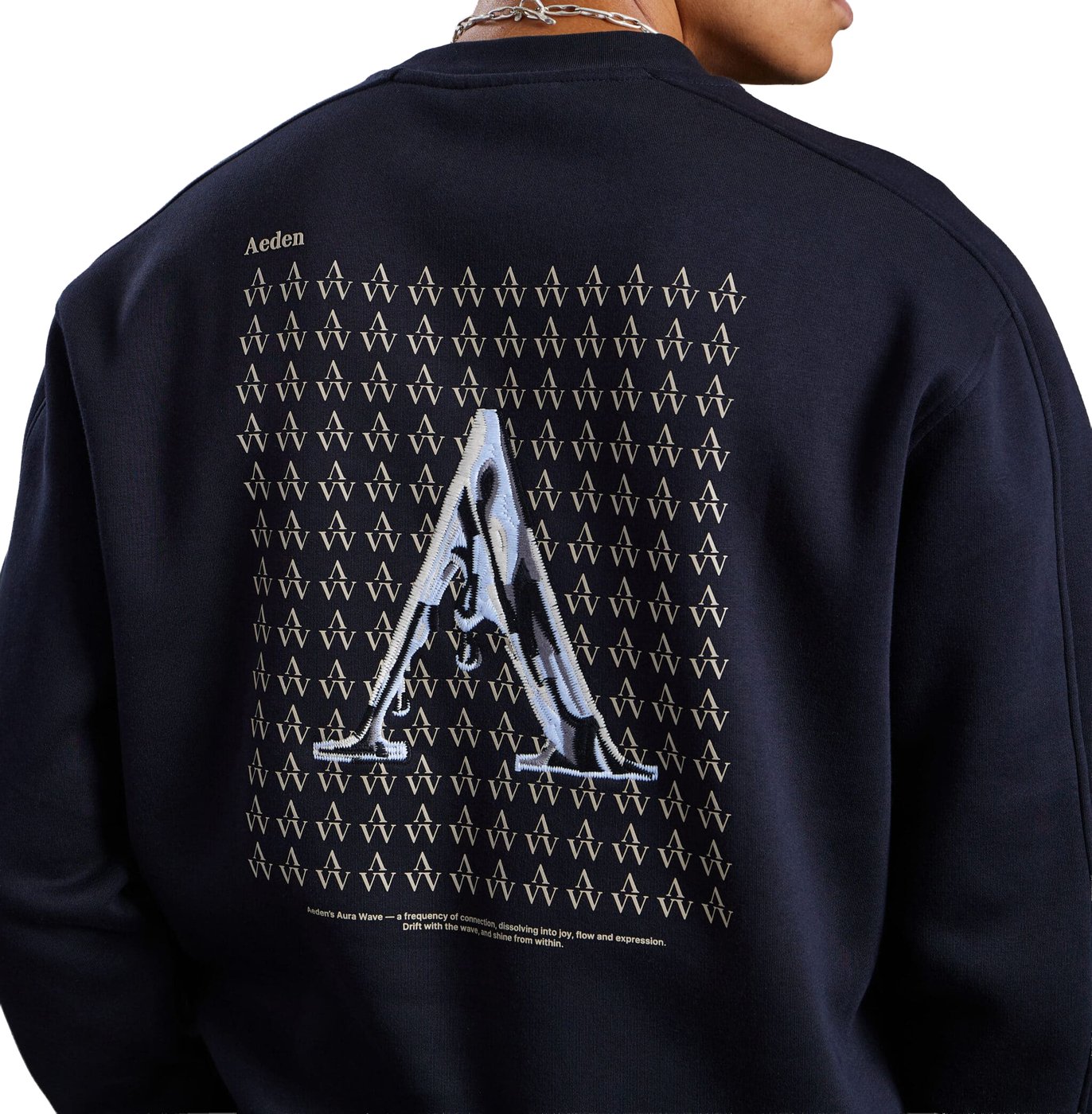 Wave Sweater Black