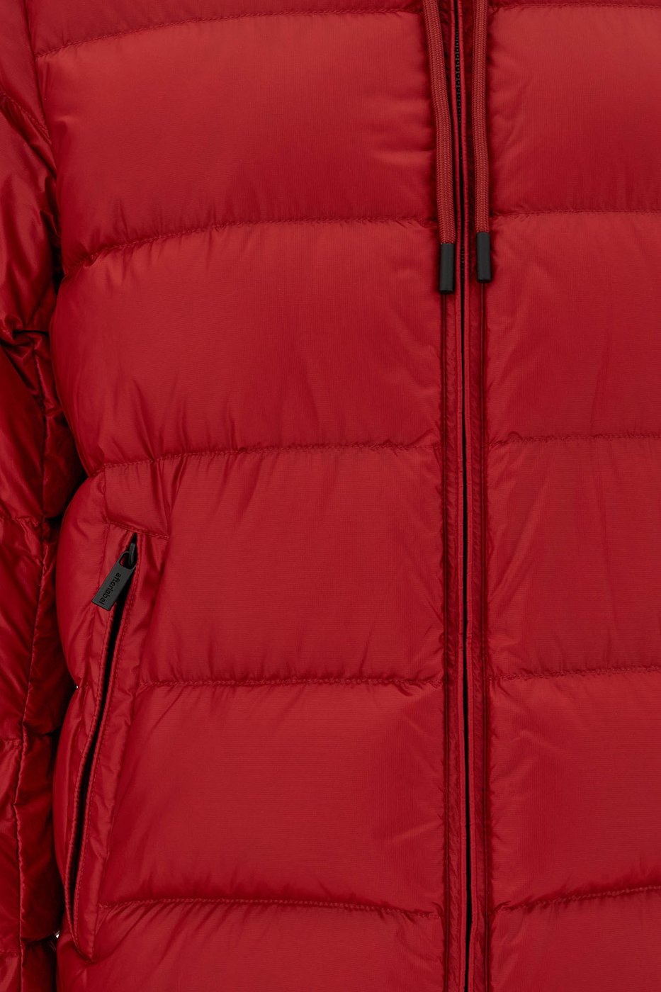 After Label Tiziano red nylon Verbier down jacket