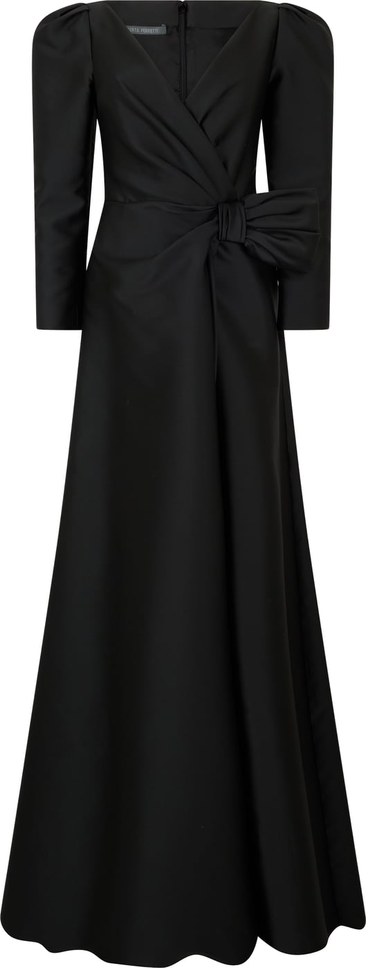 Elegant long black dress with a V-neck