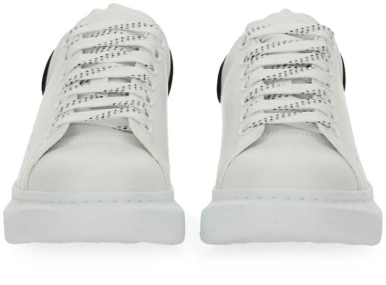 Oversized Sneaker