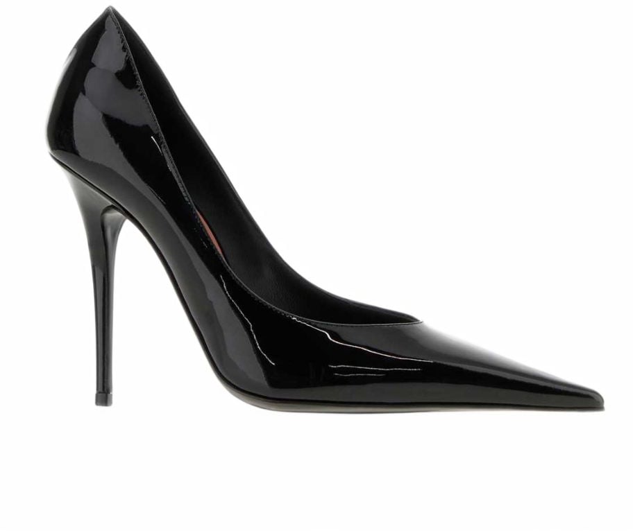 With Heel Black