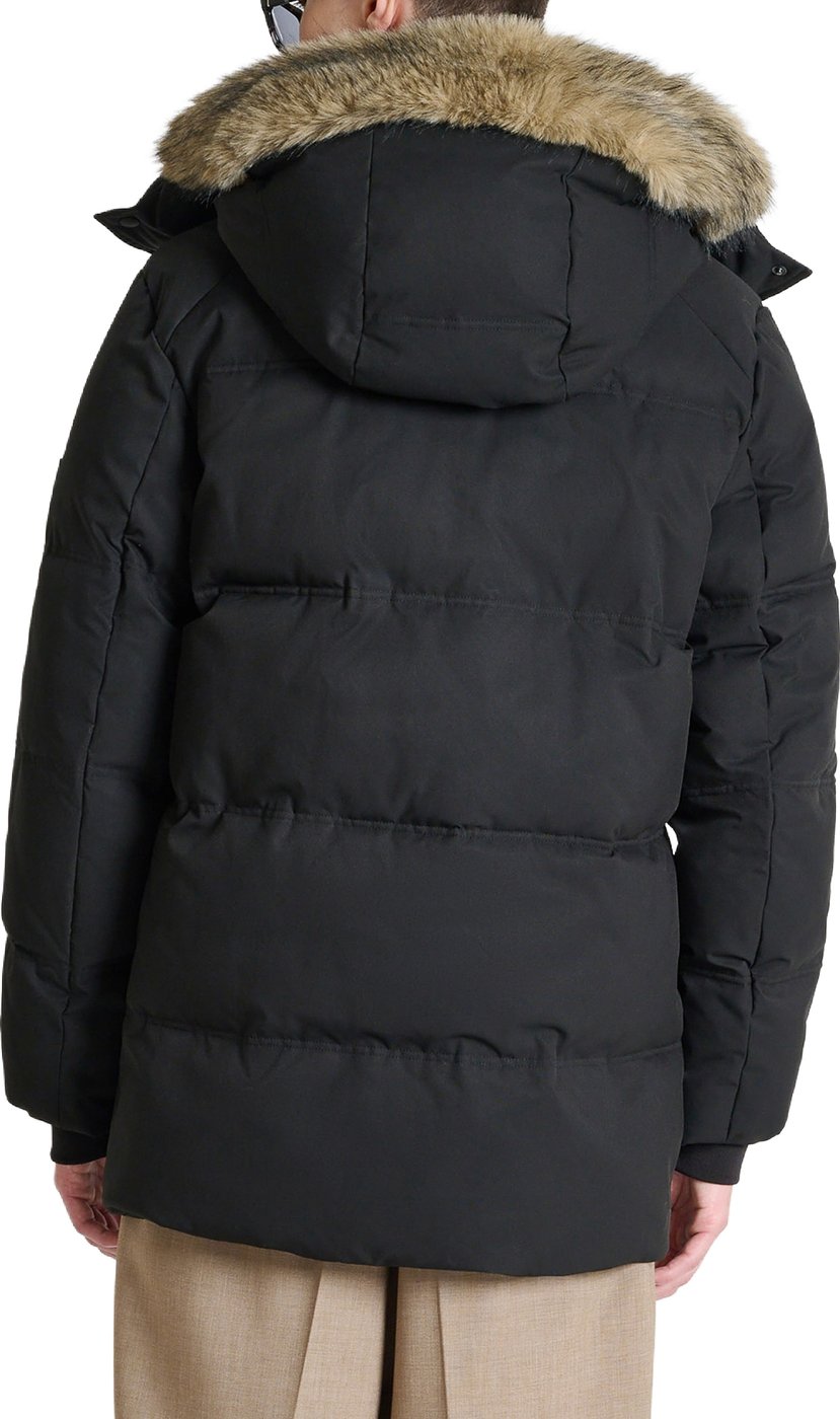Black relaxed-fit coat in waterproof techno fabric with logo on rubber patch