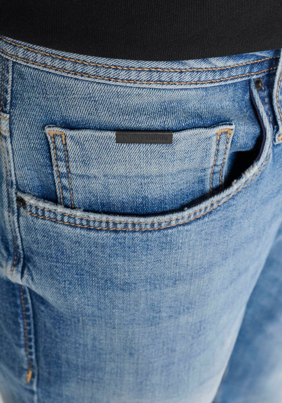 JEANS OZZY TAPERED FIT IN STRETCH BLUE DENIM AUTHENTIC LOOK