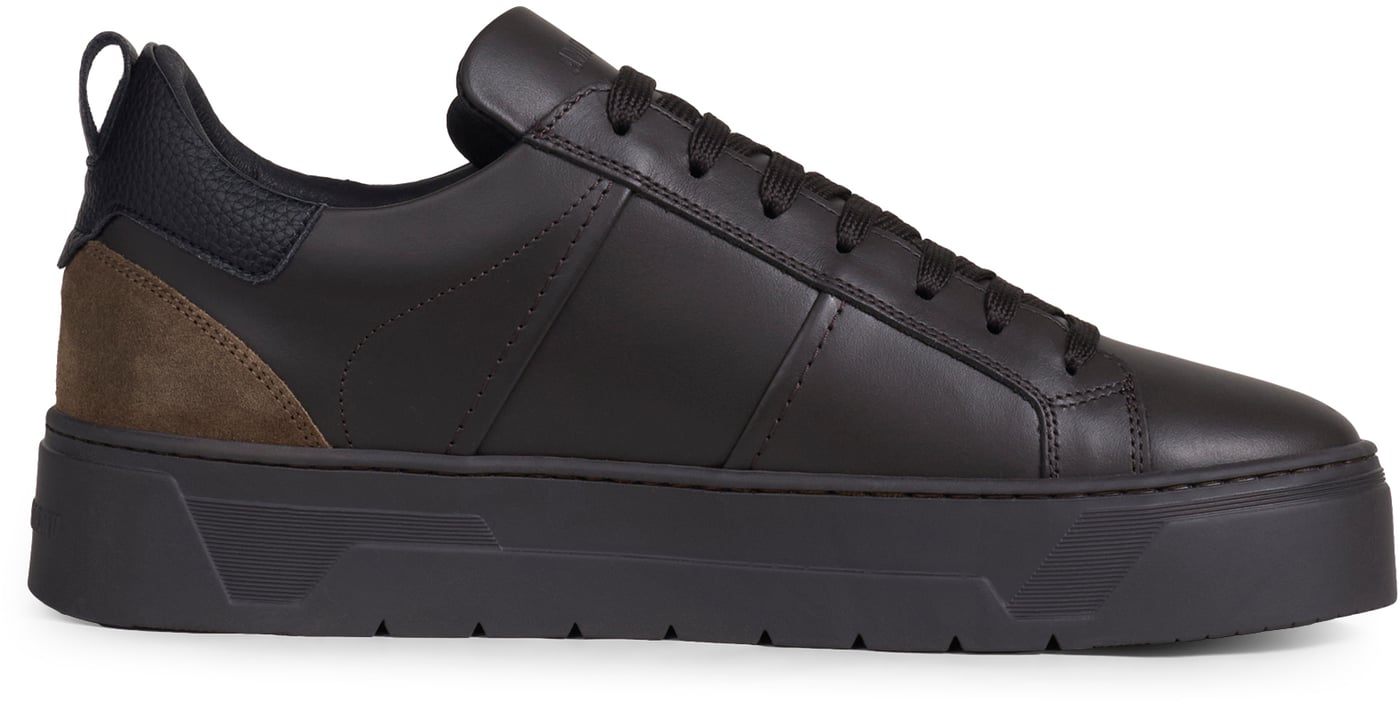 "Metal Moose" coffee sneakers in coated leather with tumbled trims, 3D logo plate and platform sole