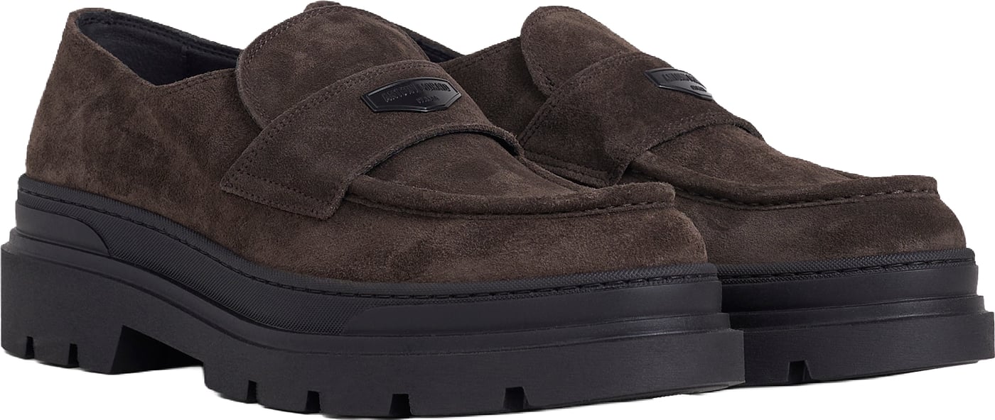 "Harvell" coffee loafers in suede with 3D logo plate and welted track sole