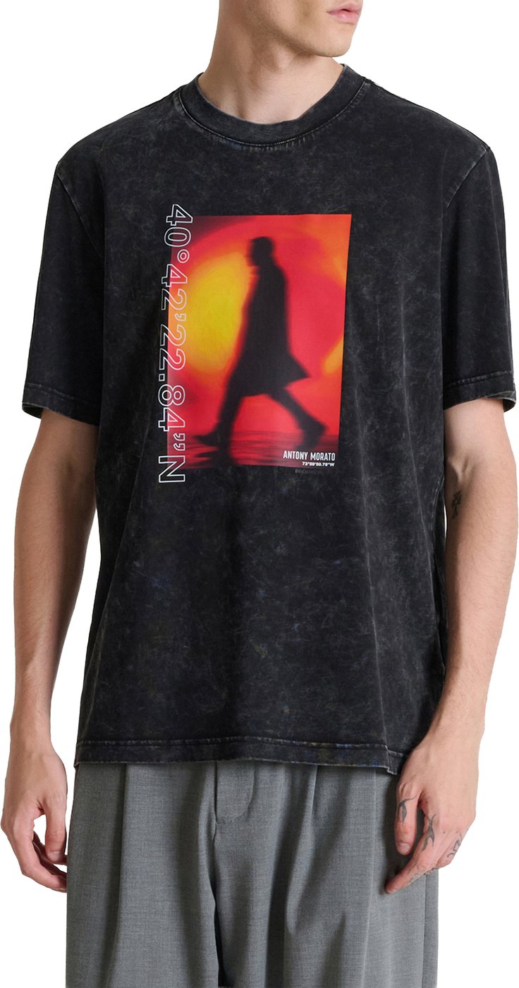 Black relaxed-fit t-shirt in cotton jersey with snow wash and photographic print