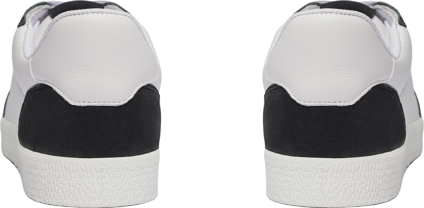 Alpha Sneaker White/Dark Grey