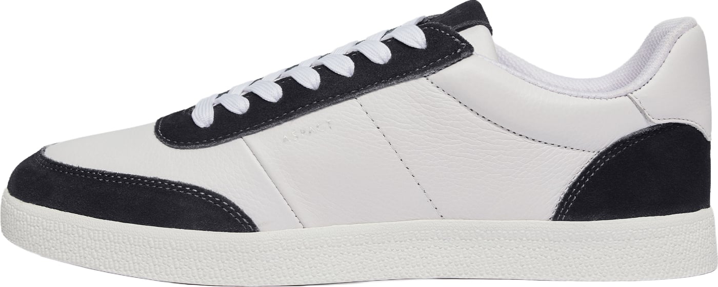 Alpha Sneaker White/Navy