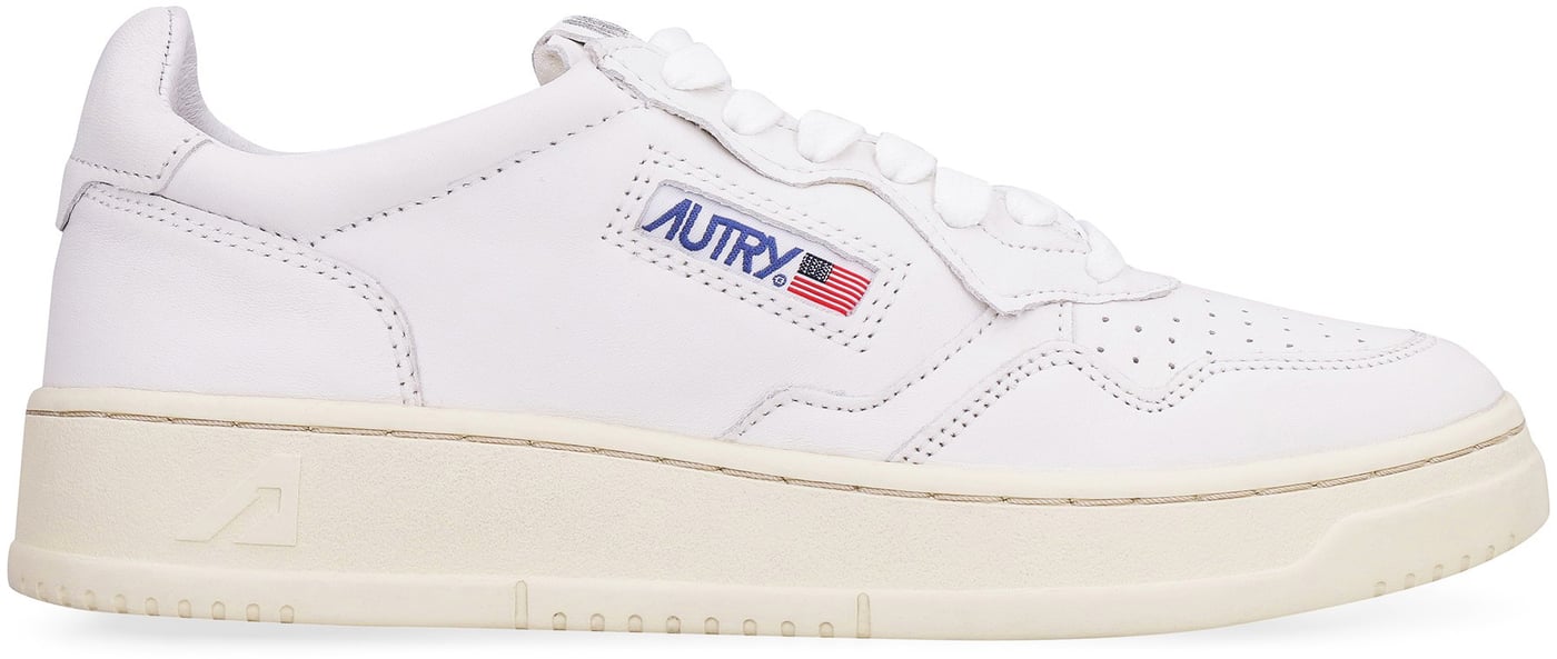 Medalist leather low-top sneakers