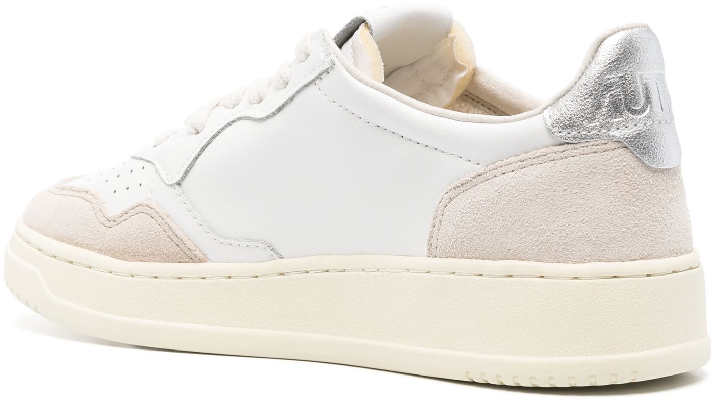 Sneakers White