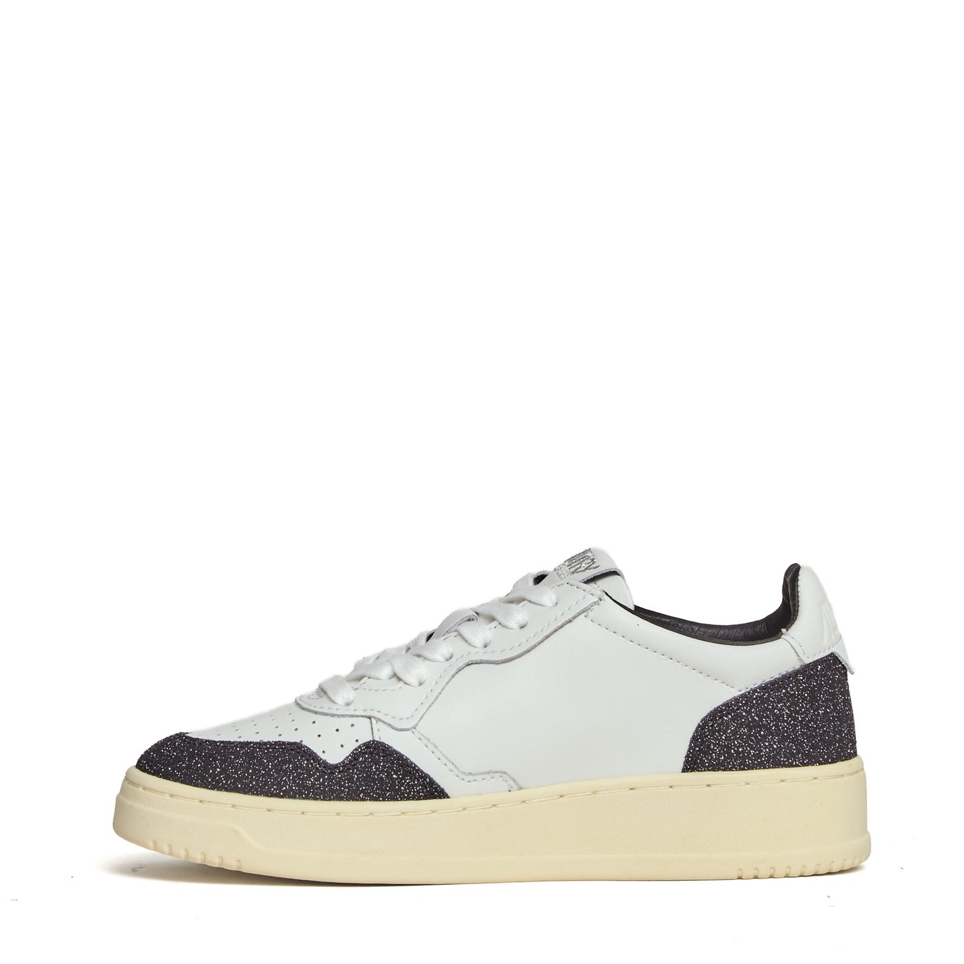 White Off Black Soft Leather Medalist Low Sneakers