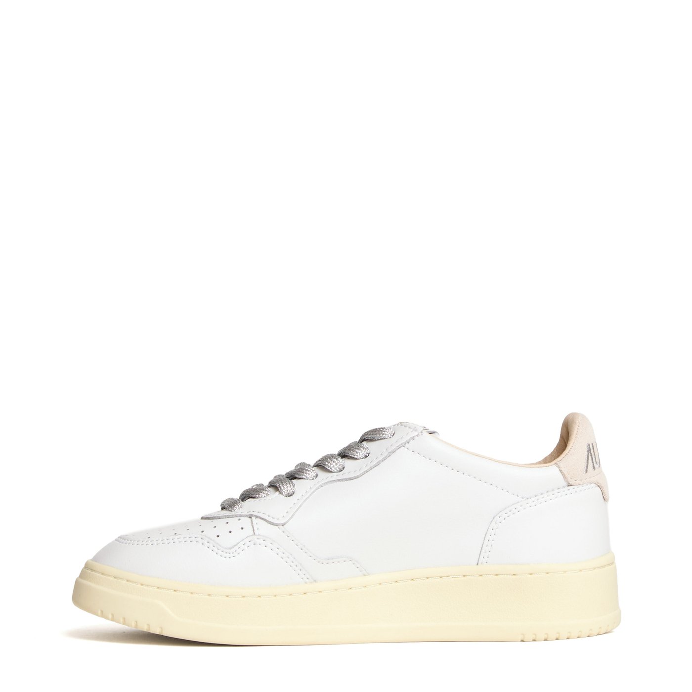 Medalist Low Leather Suede Accent Sneakers