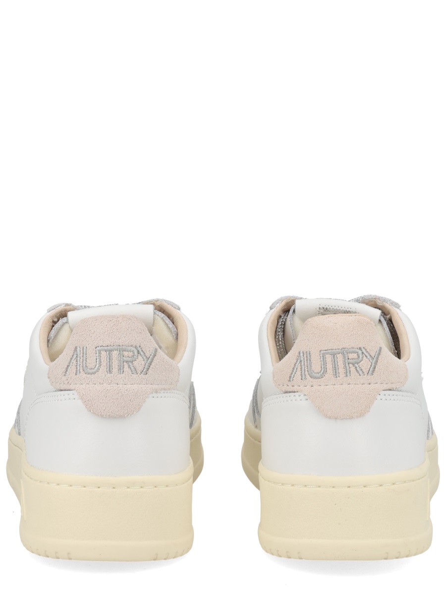 Medalist Low Leather Suede Accent Sneakers