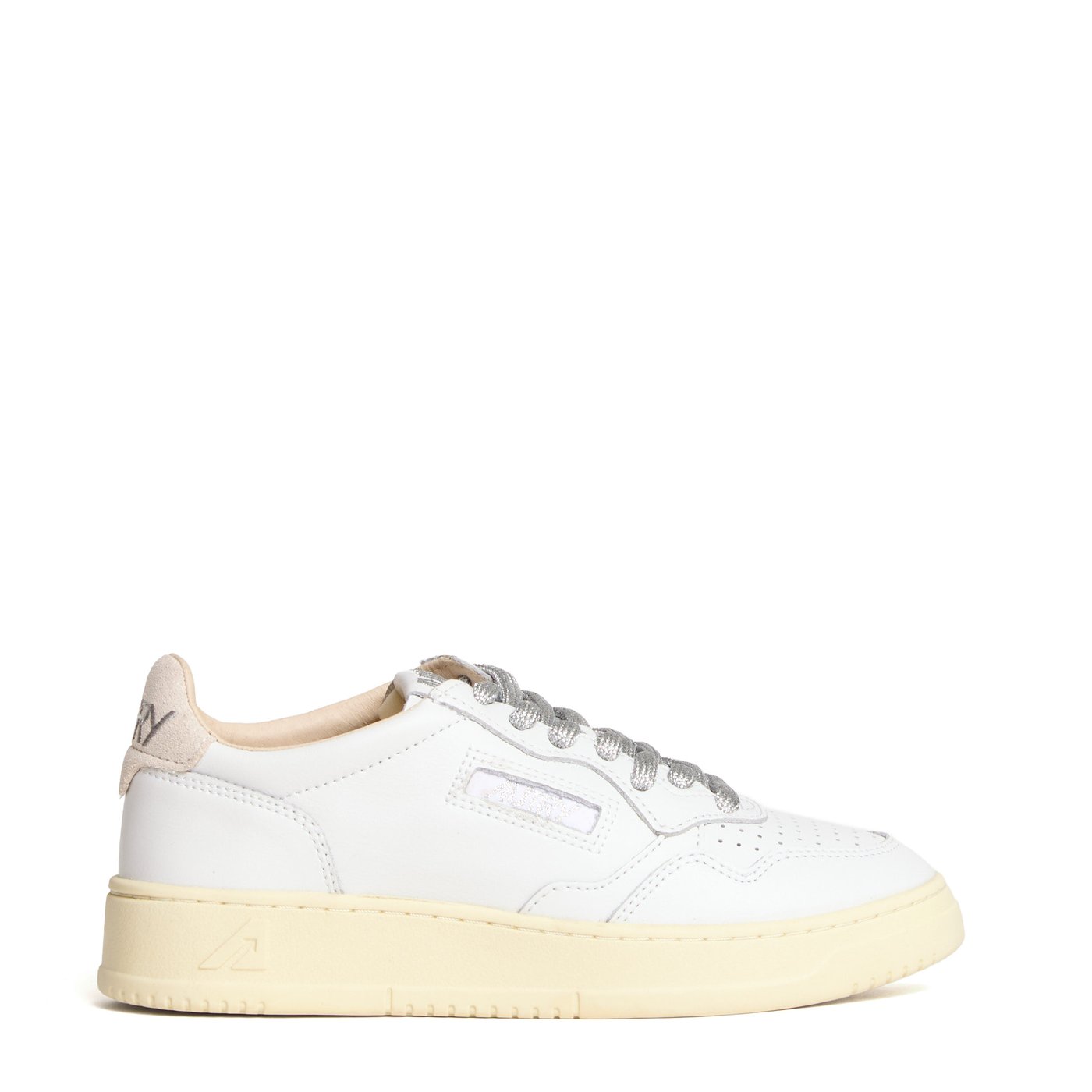 Medalist Low Leather Suede Accent Sneakers