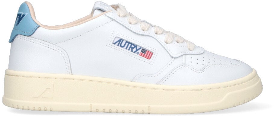 "Medalist" Low Sneakers White