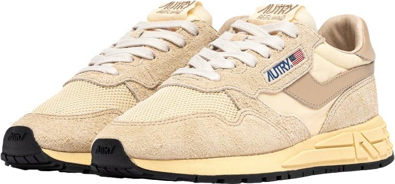 sneakers beige