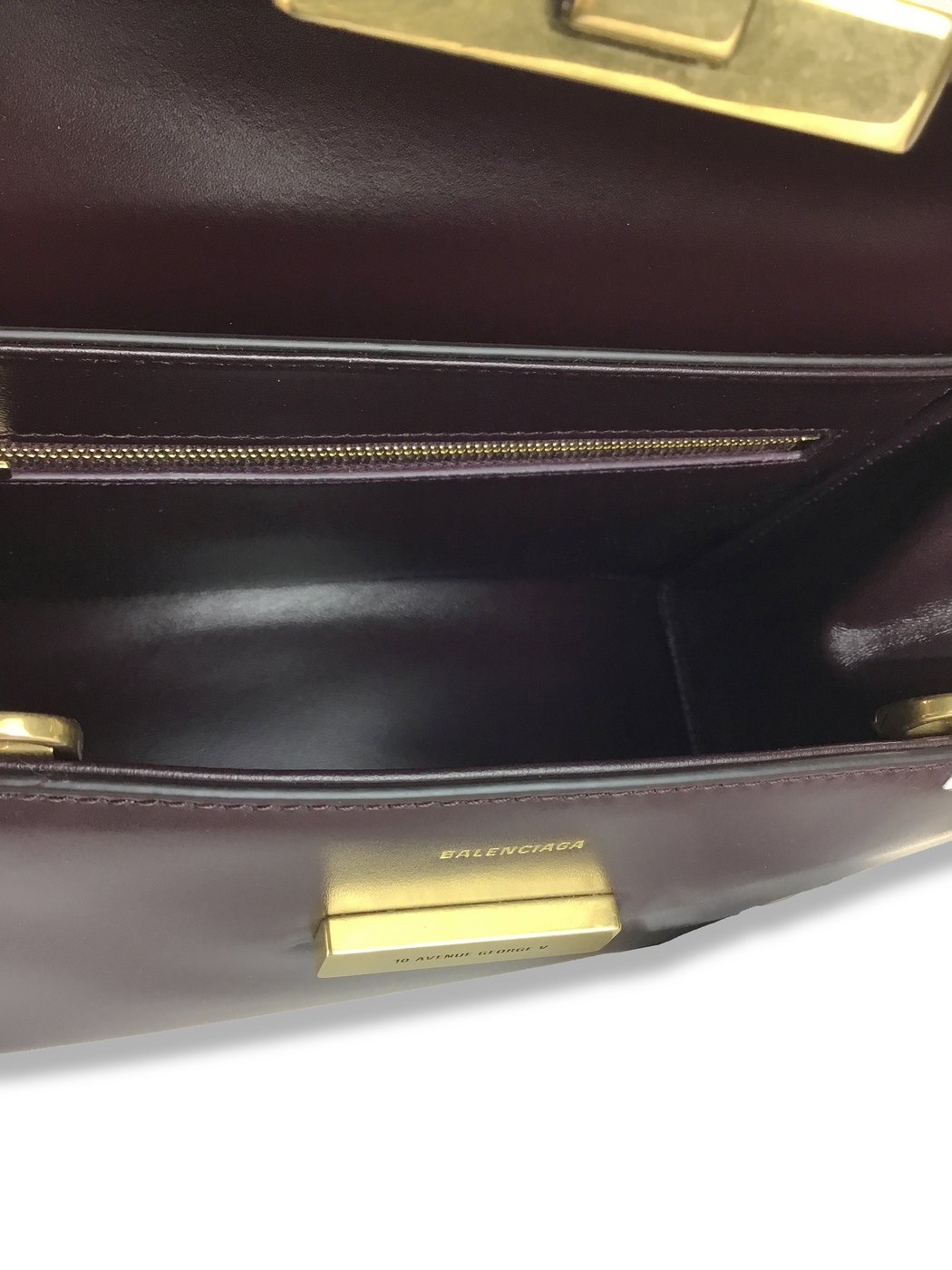 Hourglass Avenue Small handbag in leather