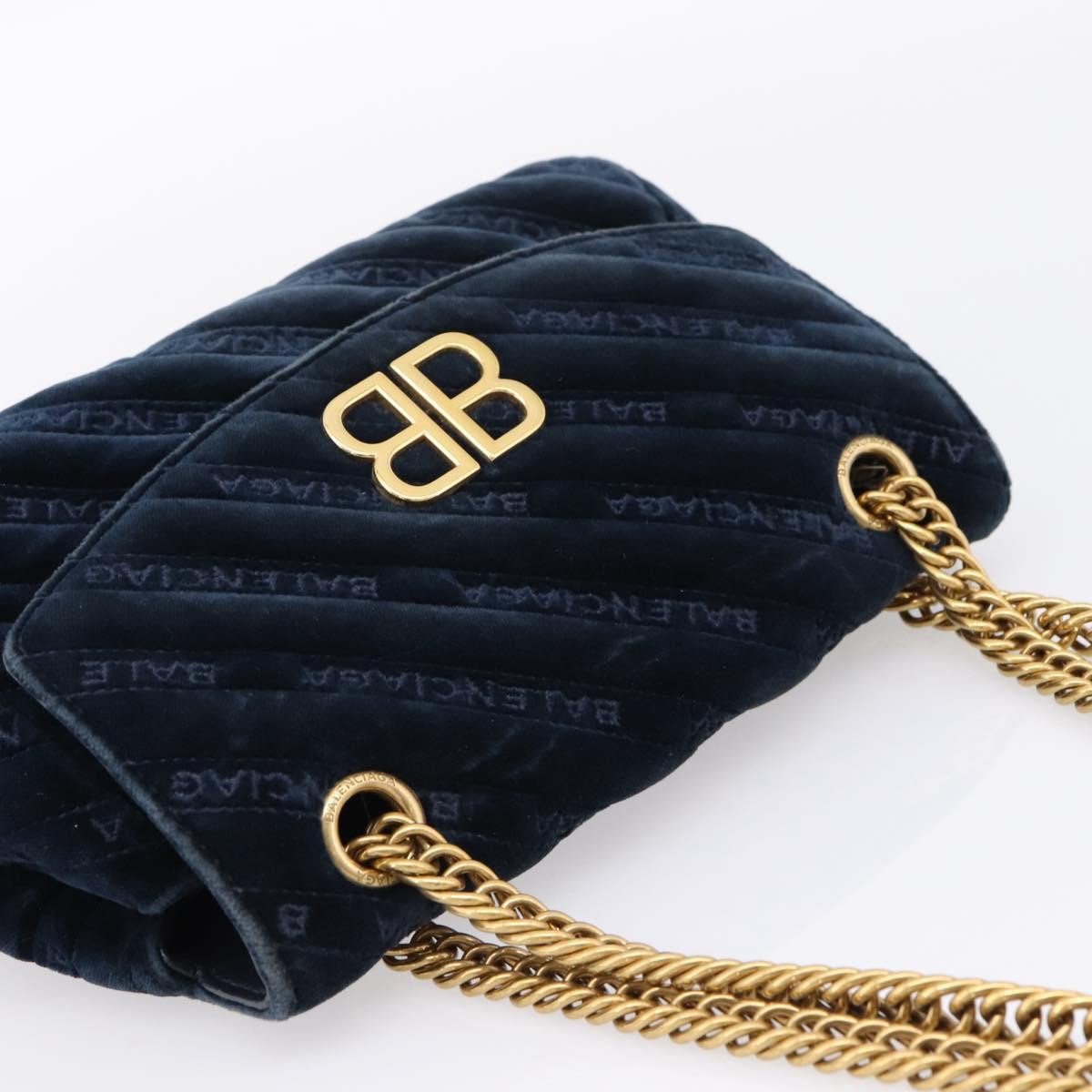 Balenciaga BB Chain Round Quilted Velvet Large