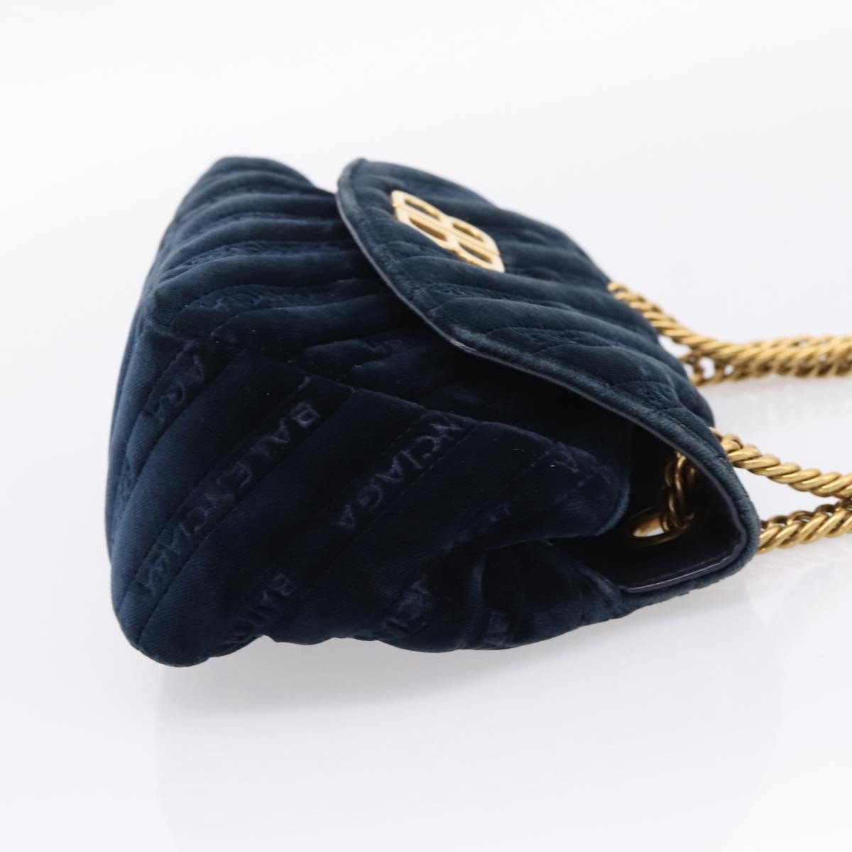 Balenciaga BB Chain Round Quilted Velvet Large