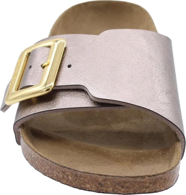 Slipper Divers