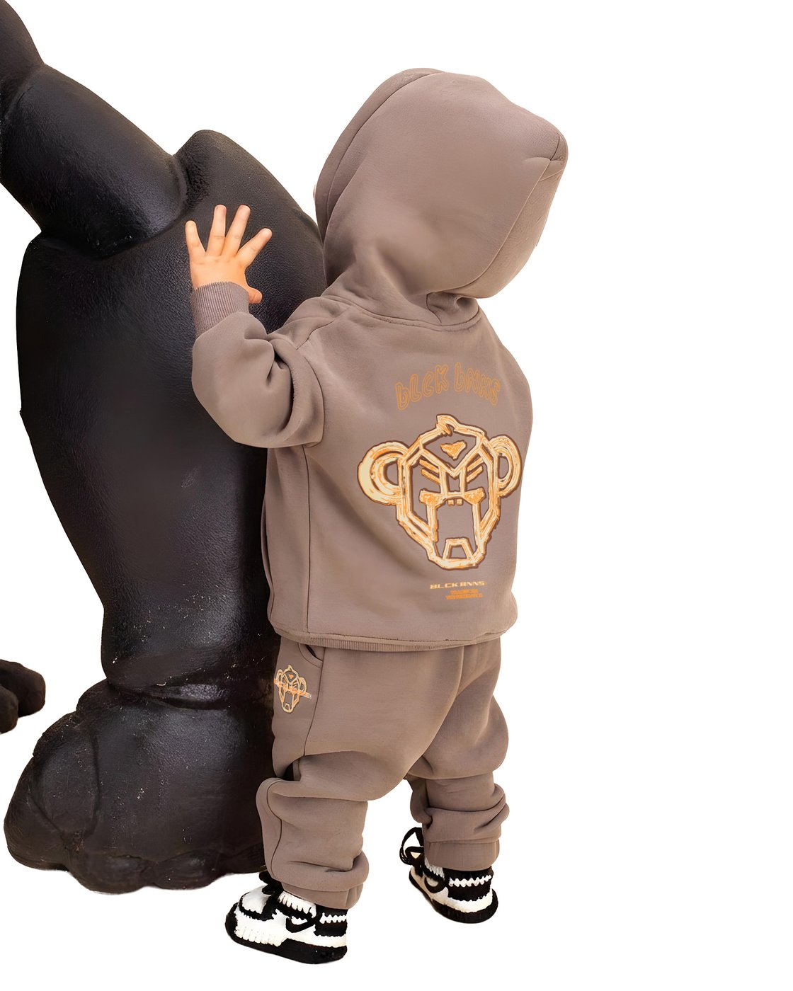 MC SKETCH SWEATSUIT