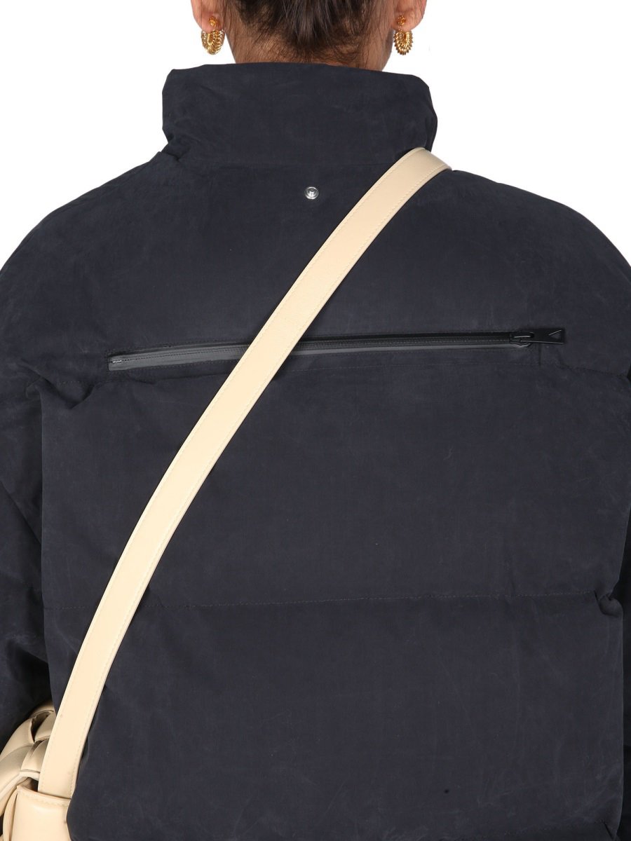 HOODED DOWN JACKET