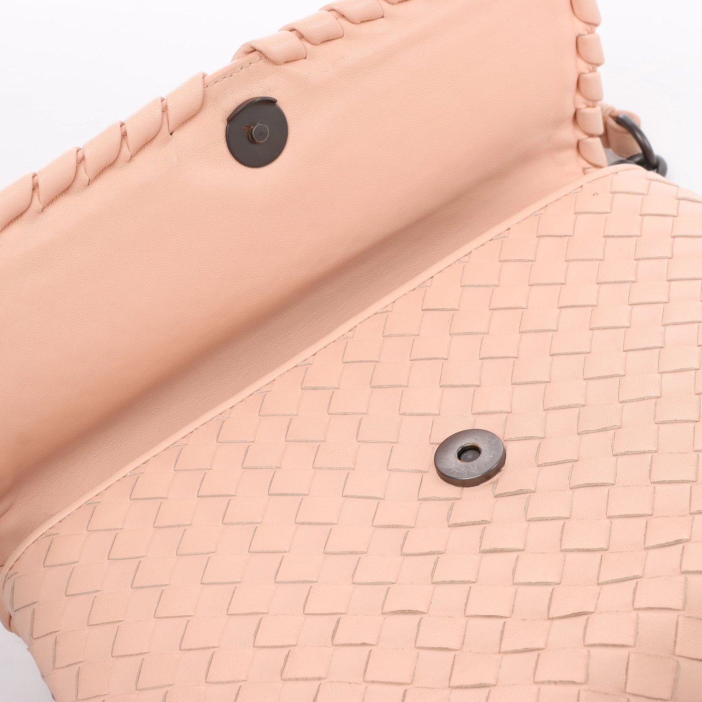 Bottega Veneta Intrecciato Leather Chain Shoulder Bag in Pink