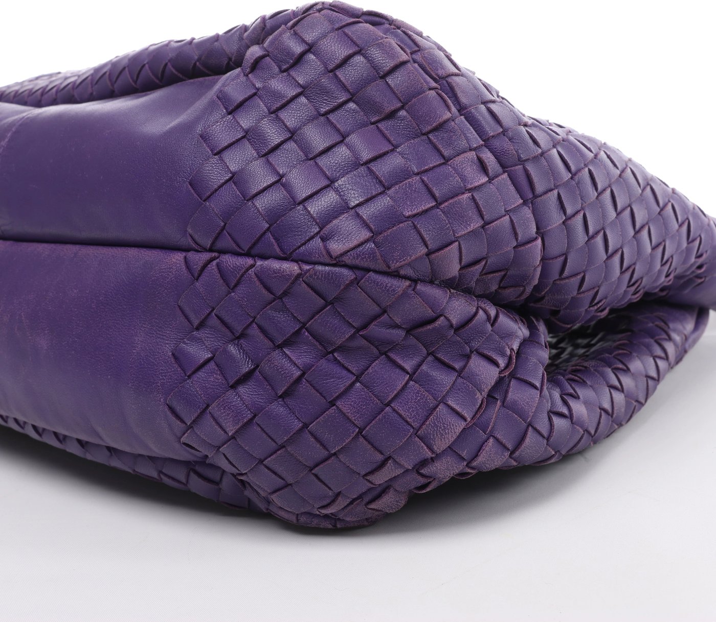 Bottega Veneta Campana Intrecciato Leather Shoulder Bag in Purple