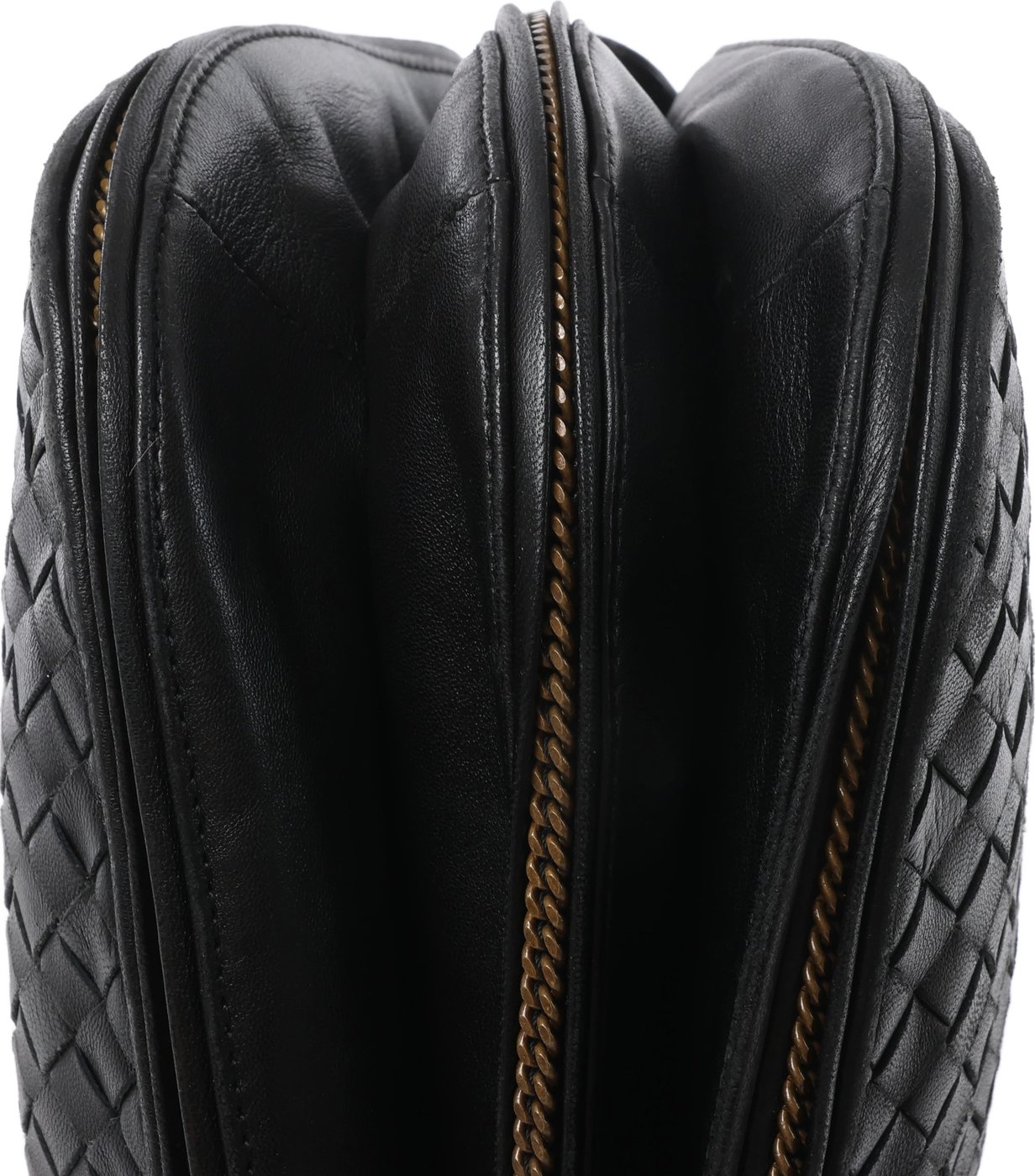 Bottega Veneta Intrecciato Leather Shoulder Bag in Black 169850