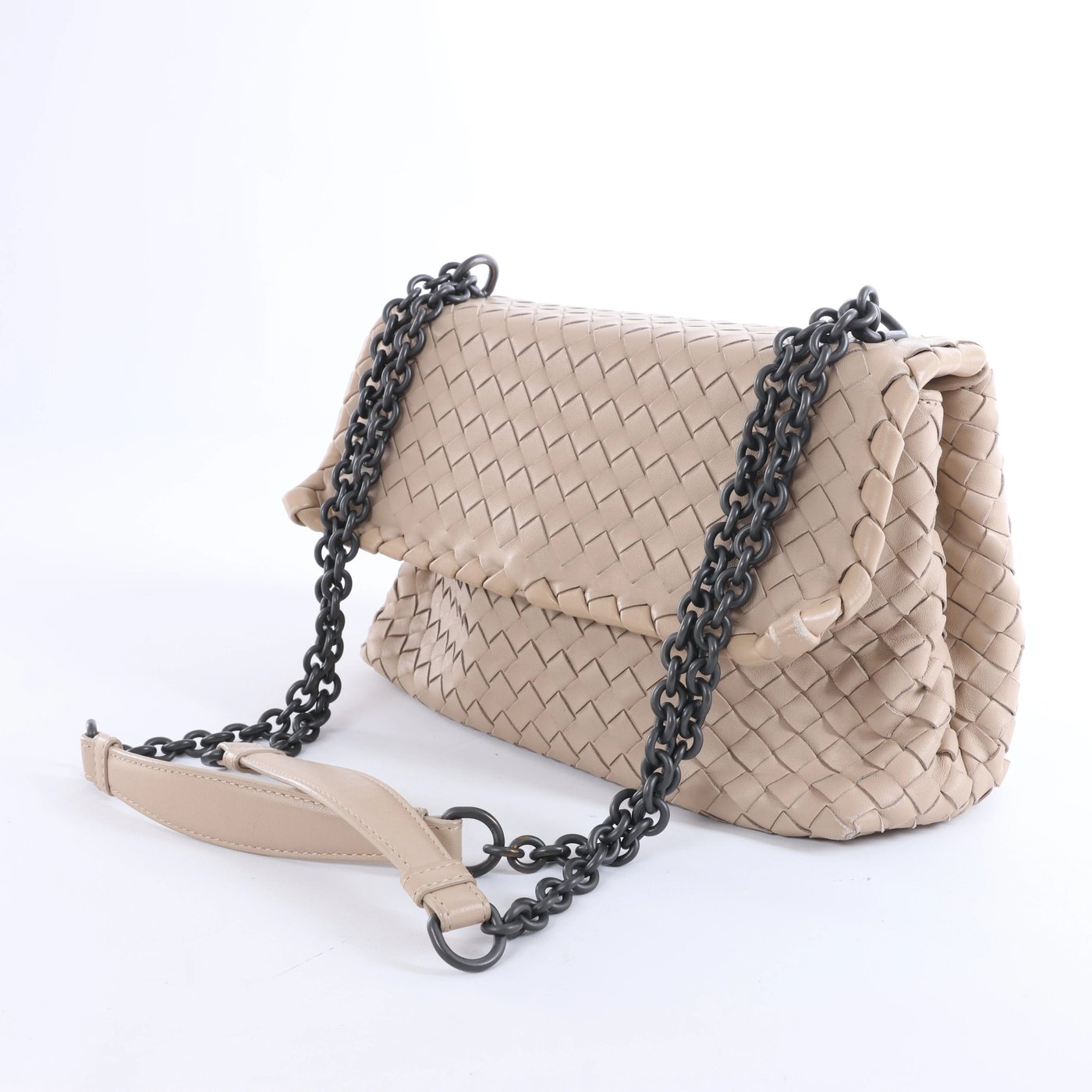 Bottega Veneta Olympia Intrecciato Leather Chain Shoulder Bag in Beige