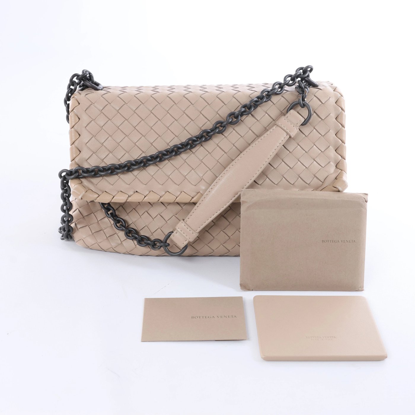 Bottega Veneta Olympia Intrecciato Leather Chain Shoulder Bag in Beige