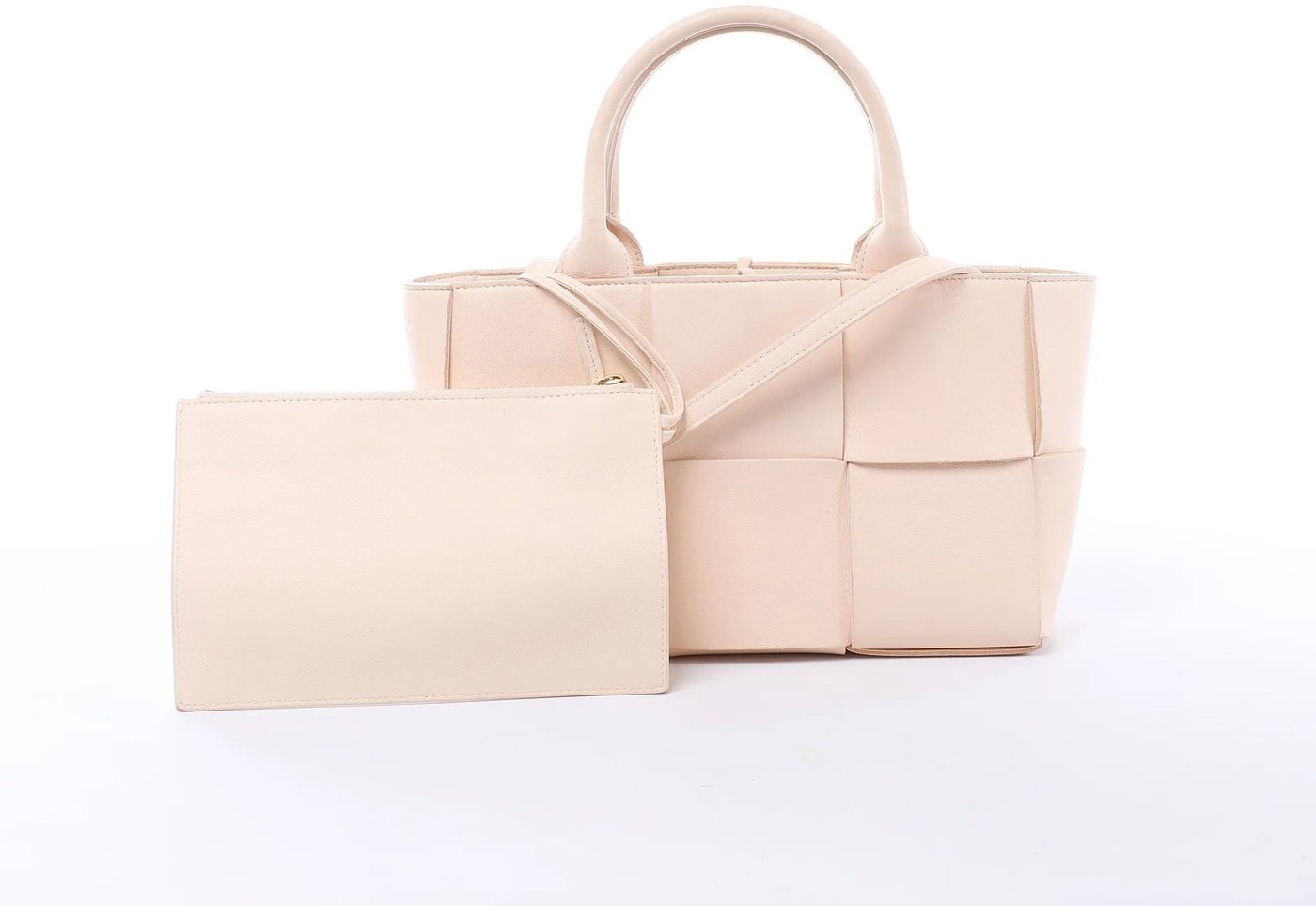 Bottega Veneta The Arco Maxi Intrecciato Leather Handbag in Pink