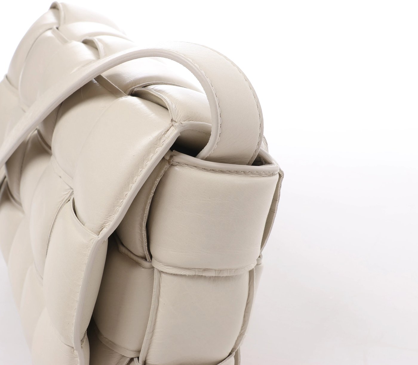 Bottega Veneta Padded Cassette Maxi Intrecciato Leather Crossbody Bag in White