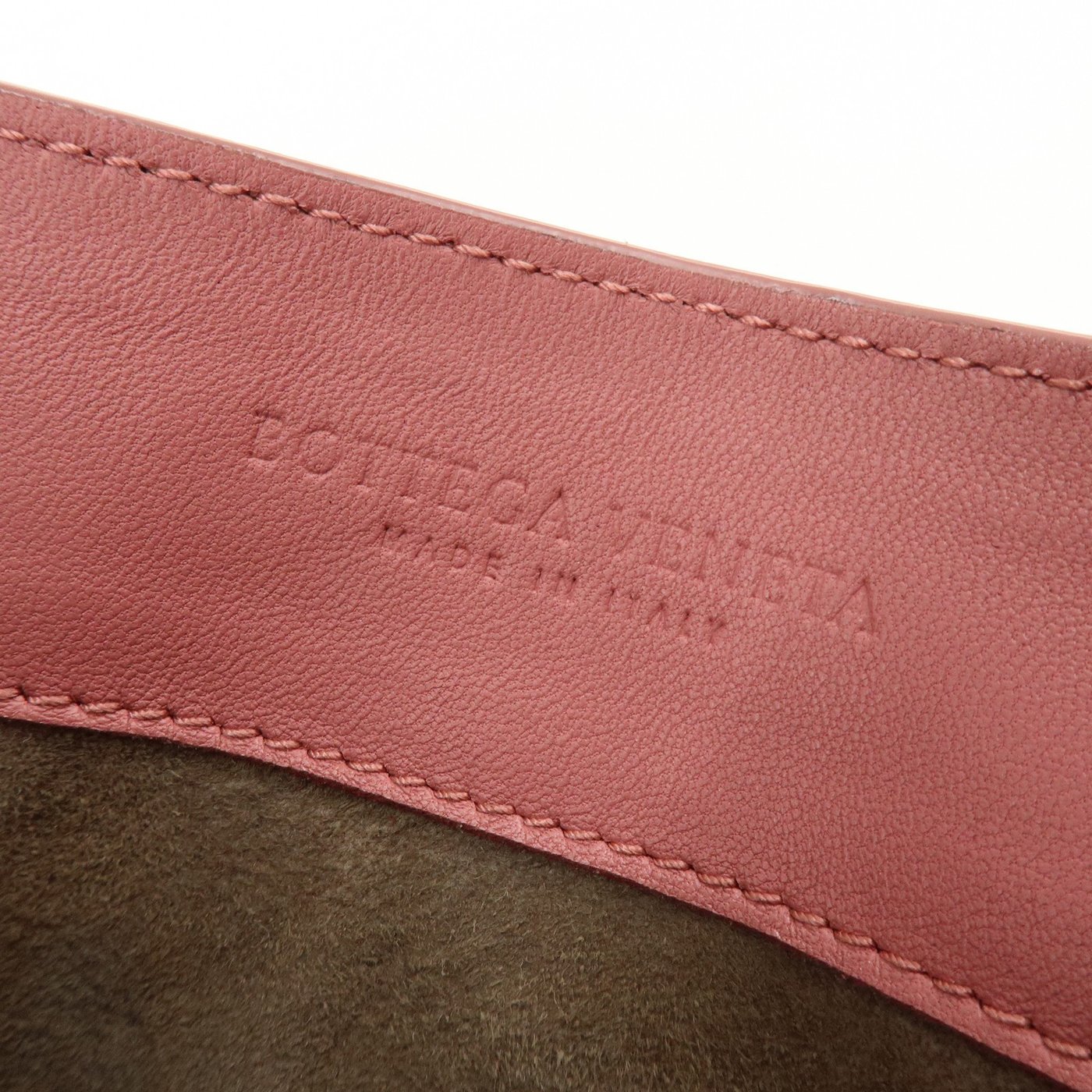 Bottega Veneta Drawstring Flap Leather with Intrecciato Medium