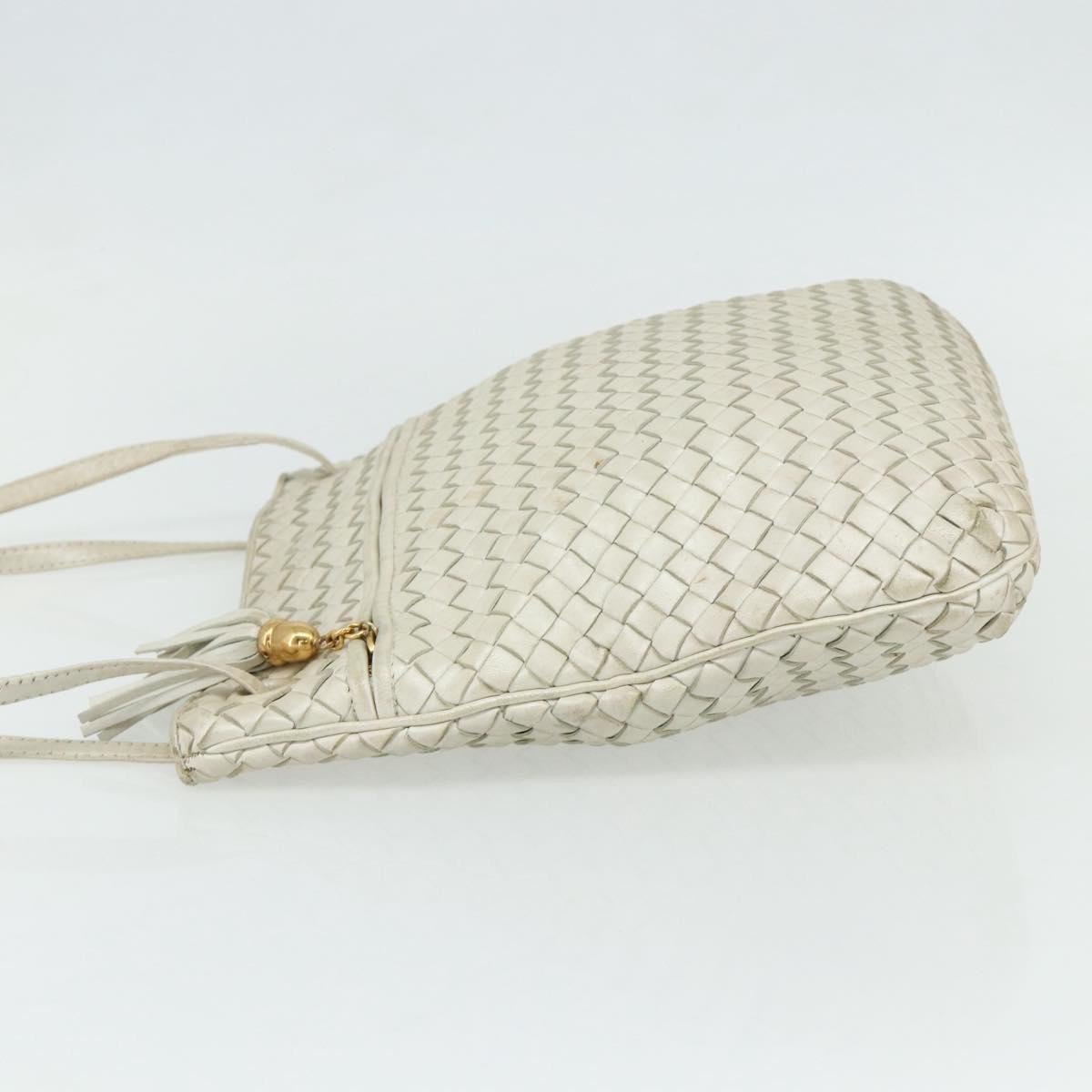 Bottega Veneta 76 Shoulder Intrecciato Goatskin Medium