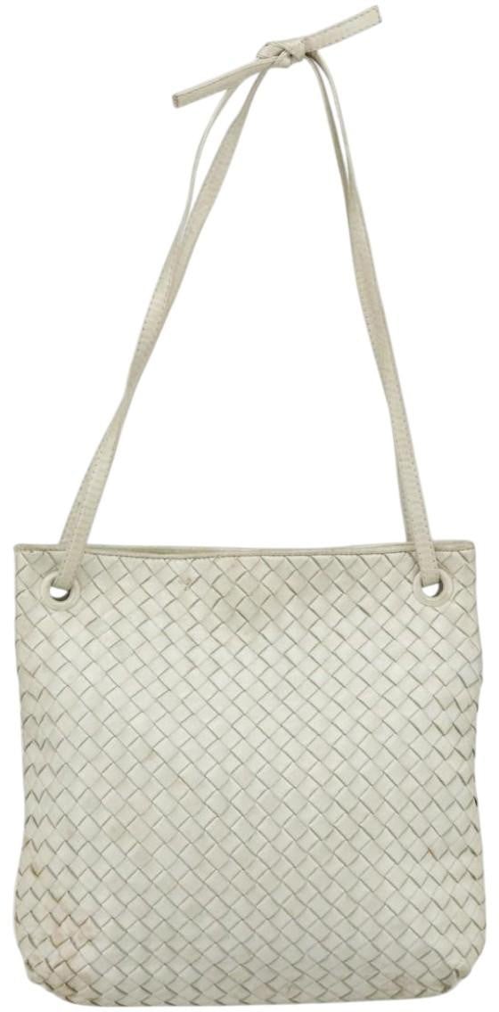 Bottega Veneta 76 Shoulder Intrecciato Goatskin Medium