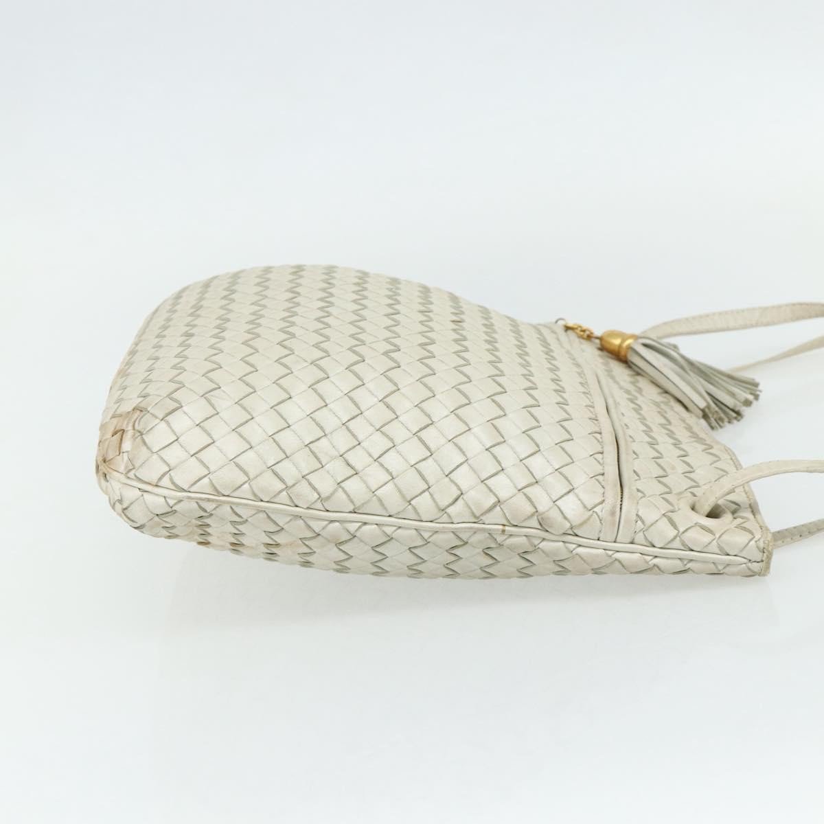 Bottega Veneta 76 Shoulder Intrecciato Goatskin Medium