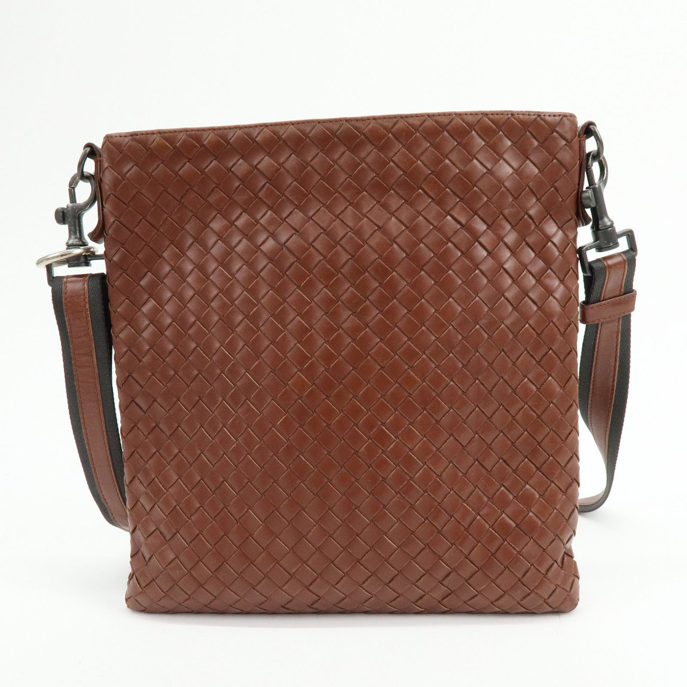 Bottega Veneta Flat Messenger Intrecciato Nappa Medium