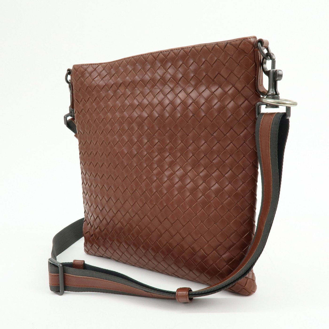 Bottega Veneta Flat Messenger Intrecciato Nappa Medium