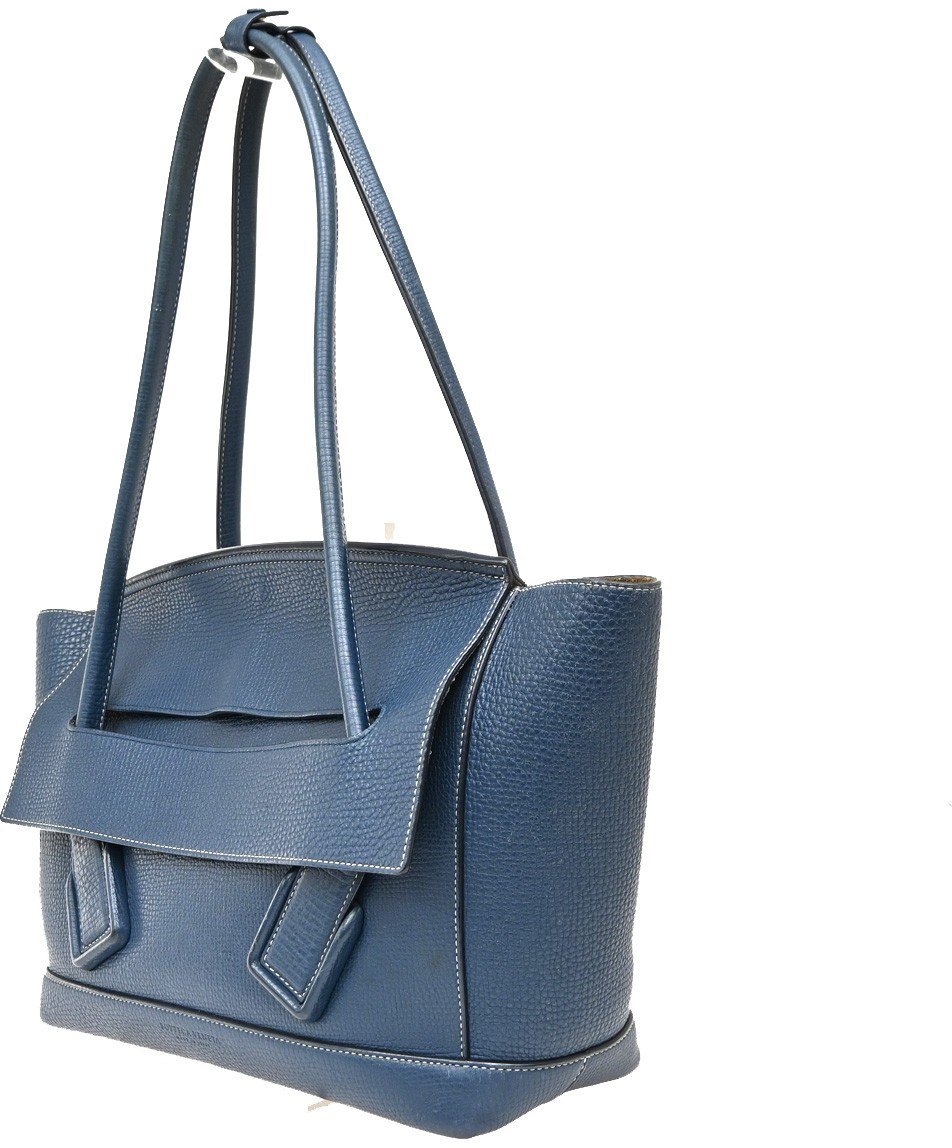 Bottega Veneta Arco Grainy Leather Medium