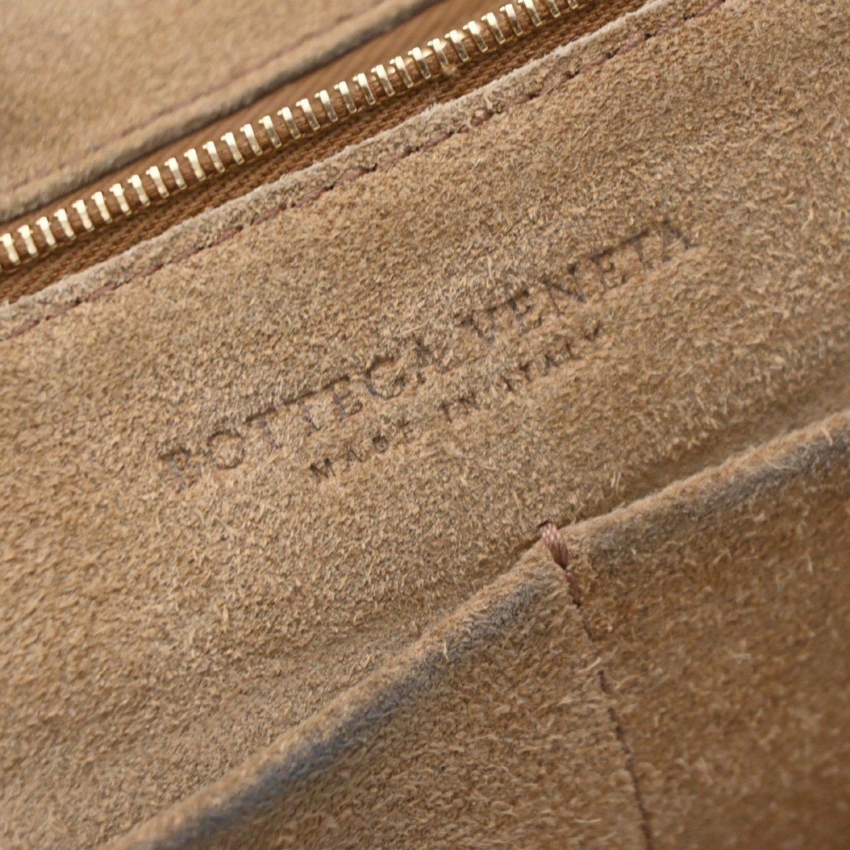 Bottega Veneta Arco Grainy Leather Medium
