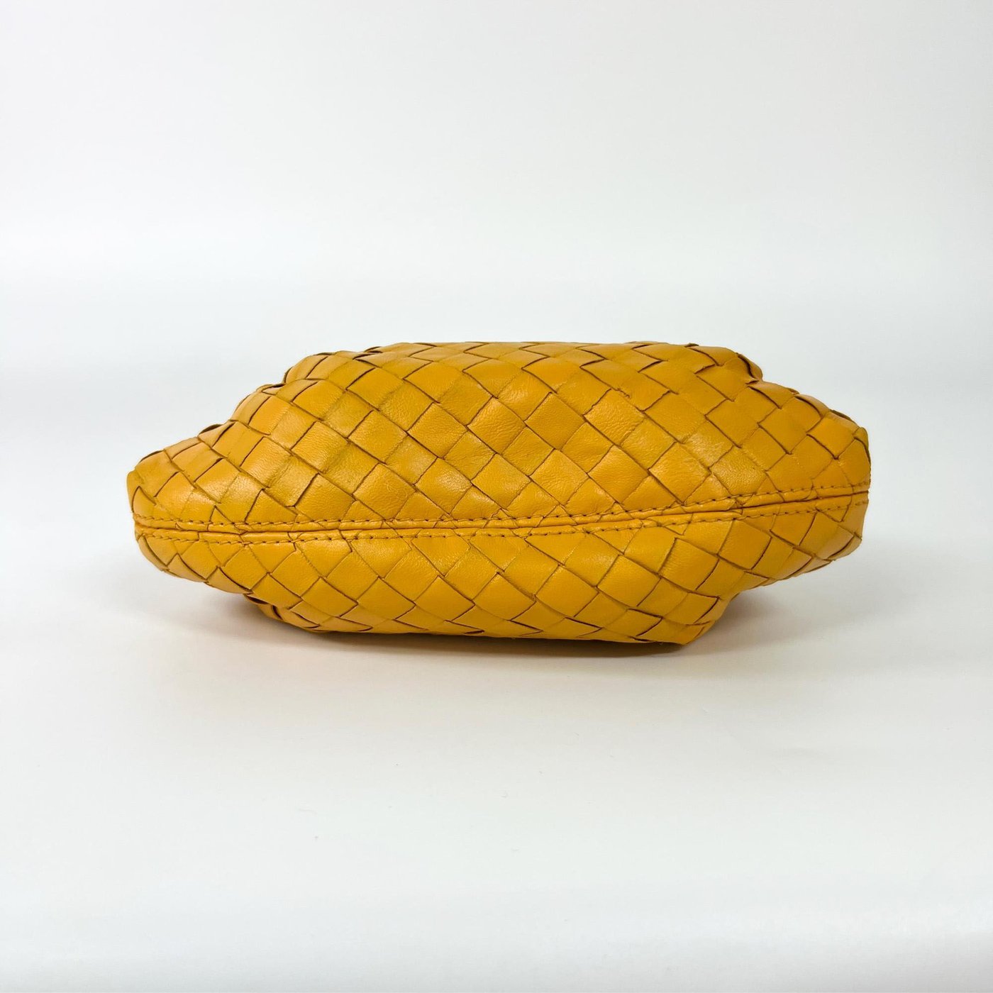 Bottega Veneta The Pouch Intrecciato Nappa Mini