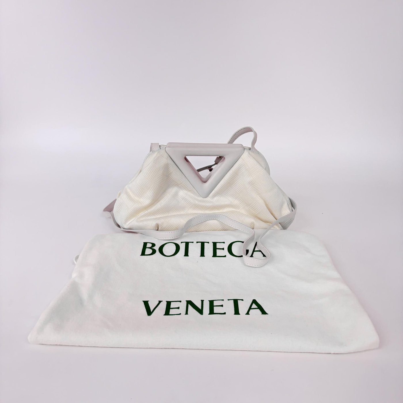 Bottega Veneta Point Leather Small