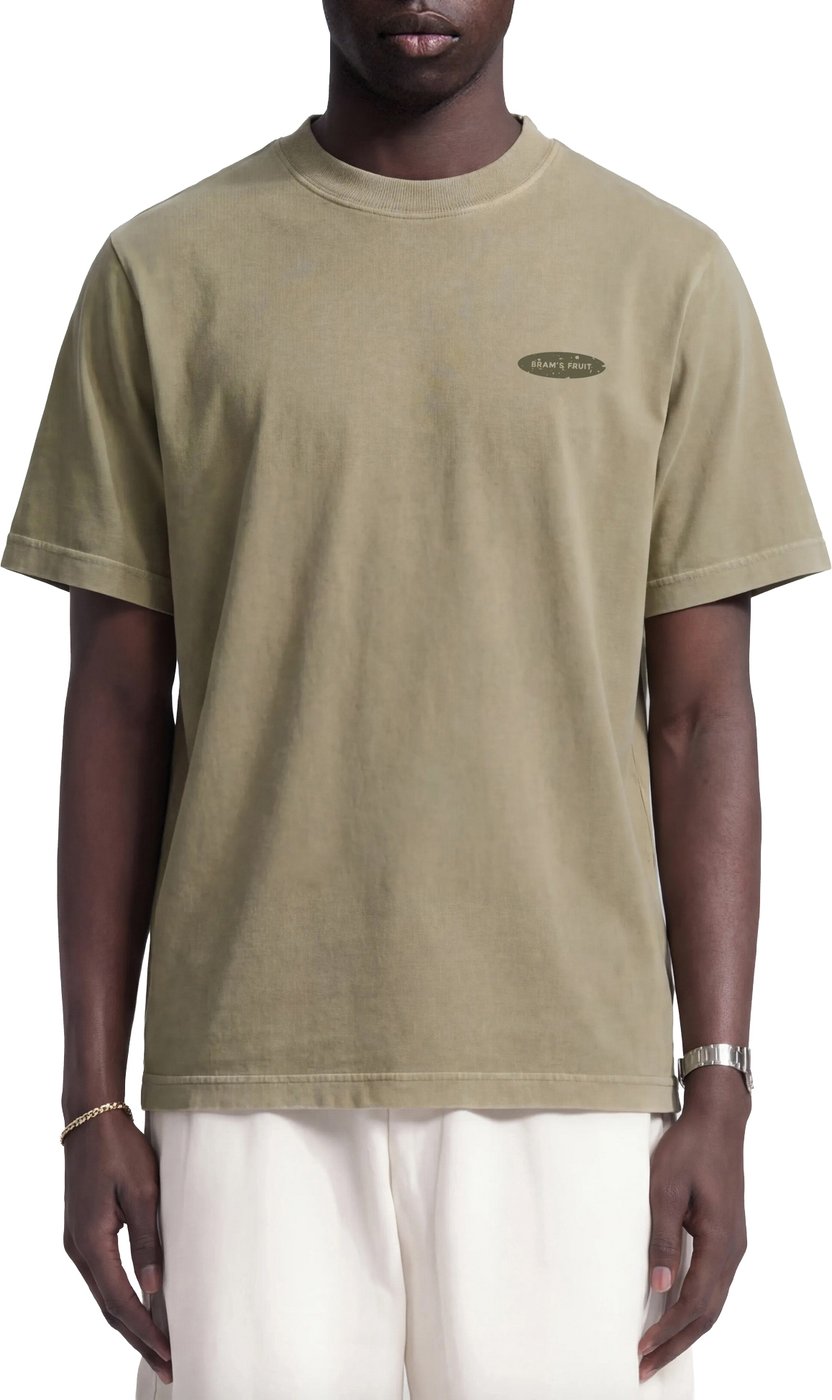 t-shirt khaki