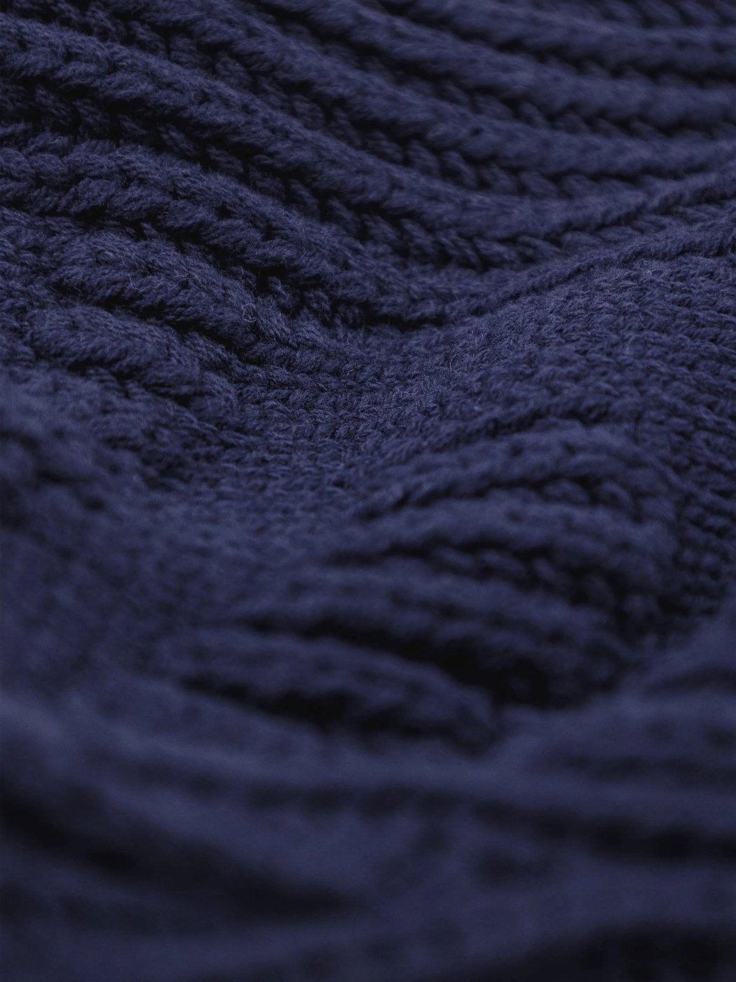 fisherman quarter zip knit navy